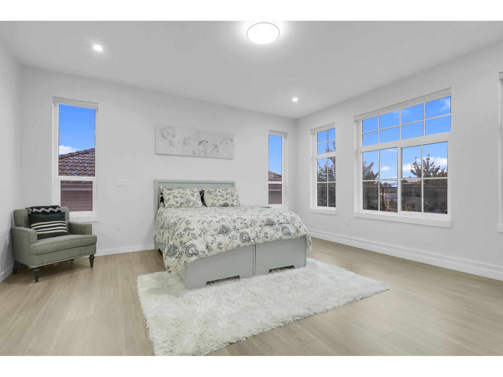 8069 124 Street, Surrey, British Columbia  V3W 0X7 - Photo 10 - R3053349