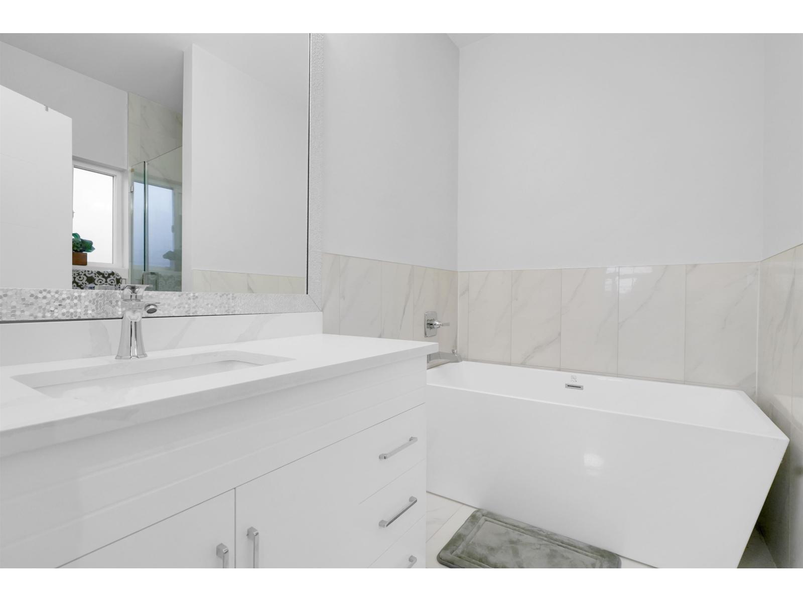 8069 124 Street, Surrey, British Columbia  V3W 0X7 - Photo 16 - R3053349