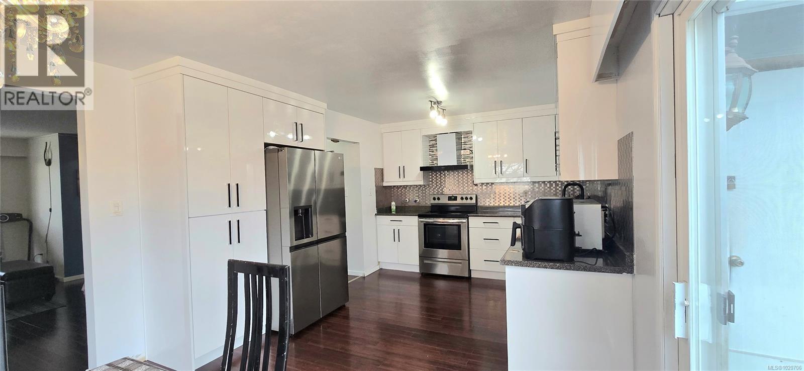 602 Nova St, Nanaimo, British Columbia V9R 5S7 - Photo 16 - 1020706