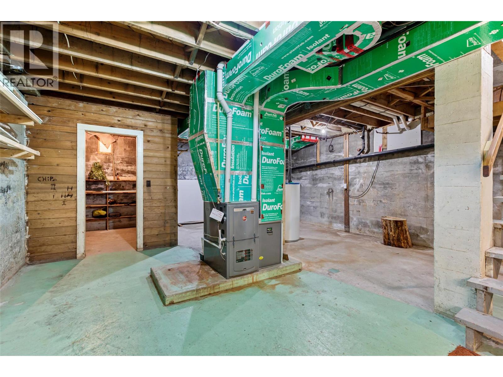 6927 Customs Road, Kingsgate, British Columbia V0B 1V1 - Photo 28 - 10369550