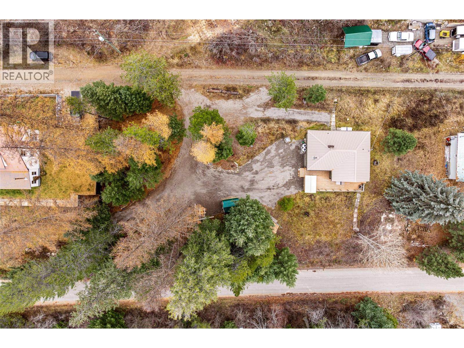 6927 Customs Road, Kingsgate, British Columbia V0B 1V1 - Photo 64 - 10369550