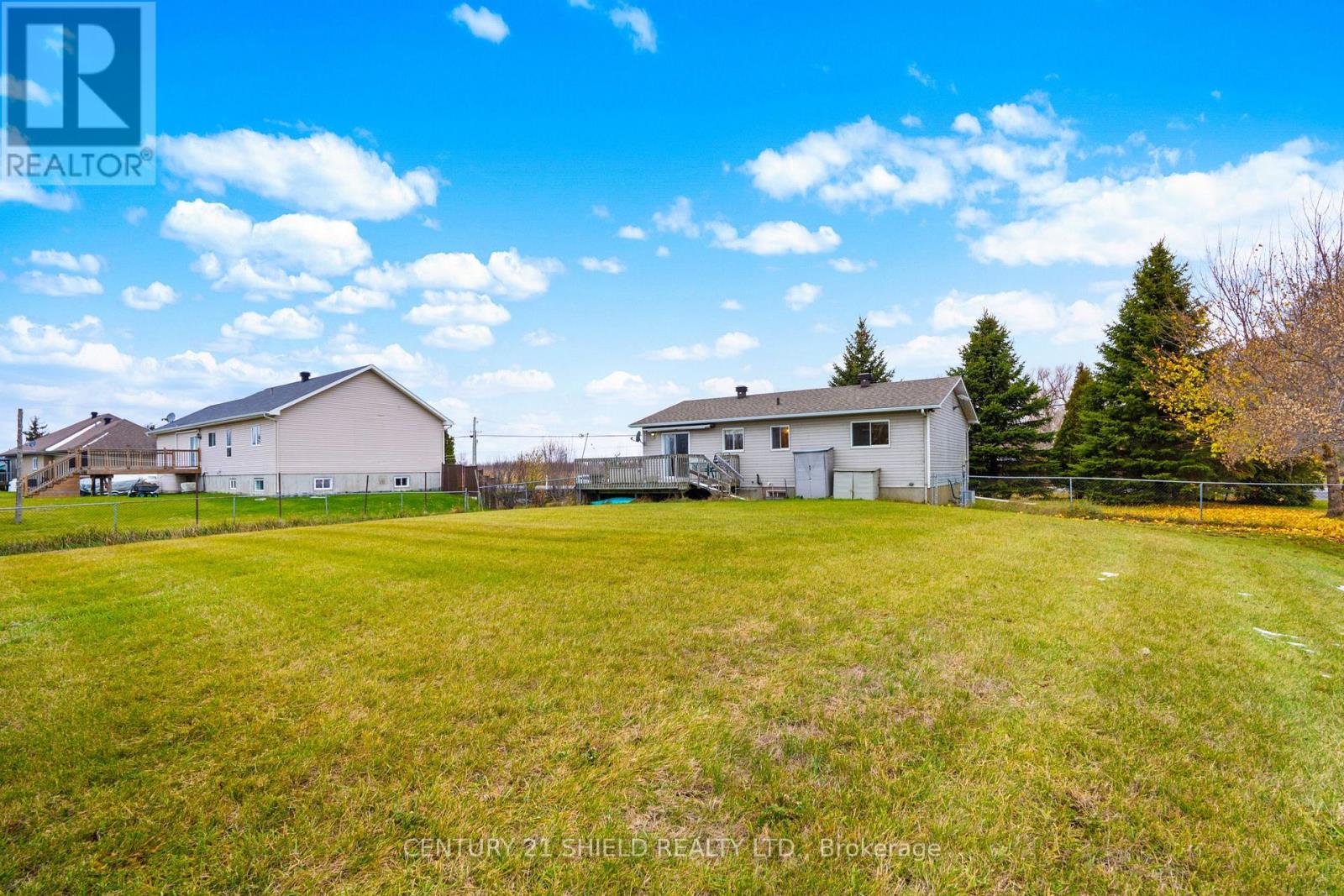 22032 Old Highway 2 Highway, South Glengarry, Ontario  K0C 1E0 - Photo 10 - X12568068