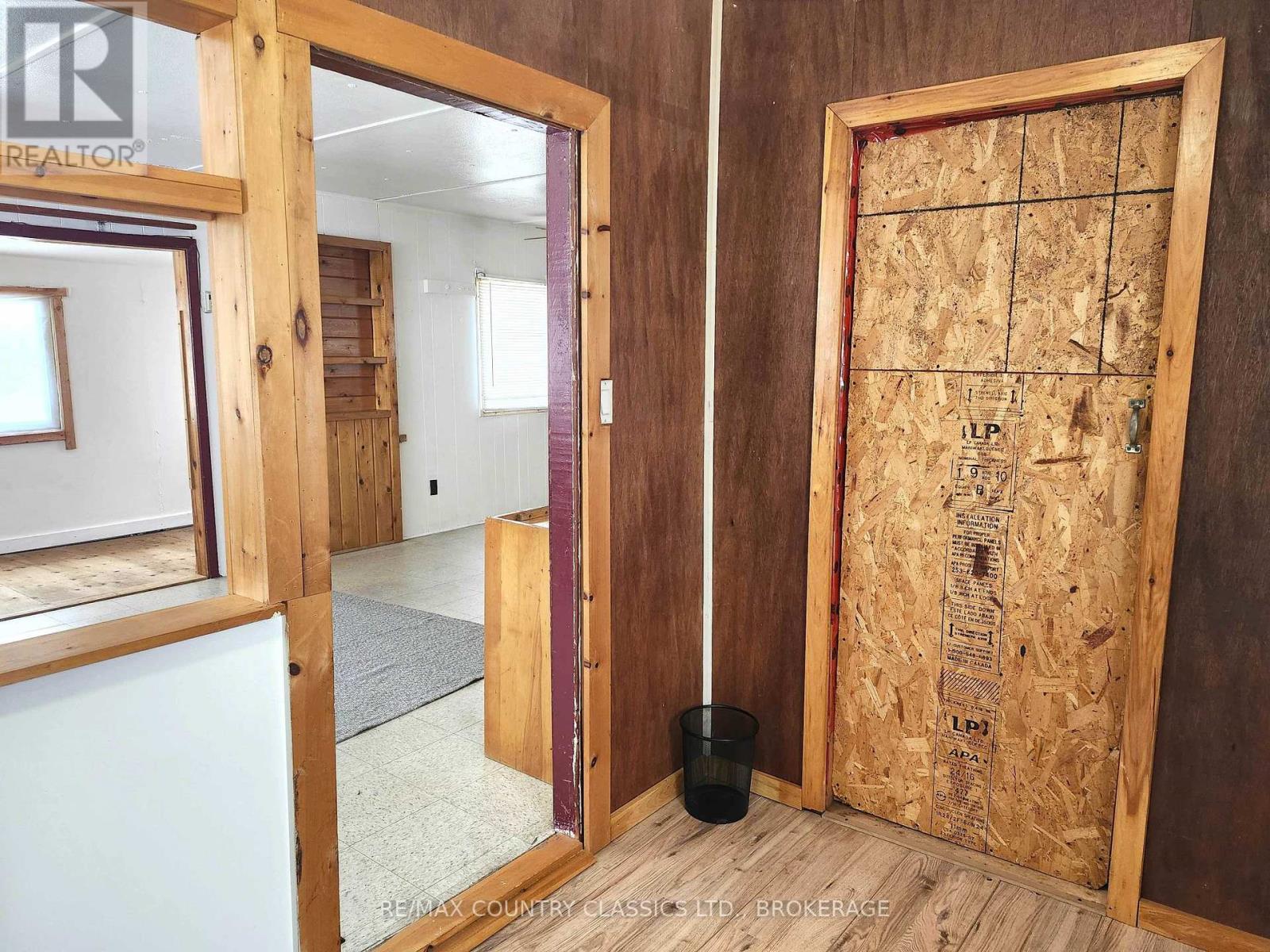 605 Slate Falls Road, Addington Highlands, Ontario  K0H 1L0 - Photo 10 - X12555846