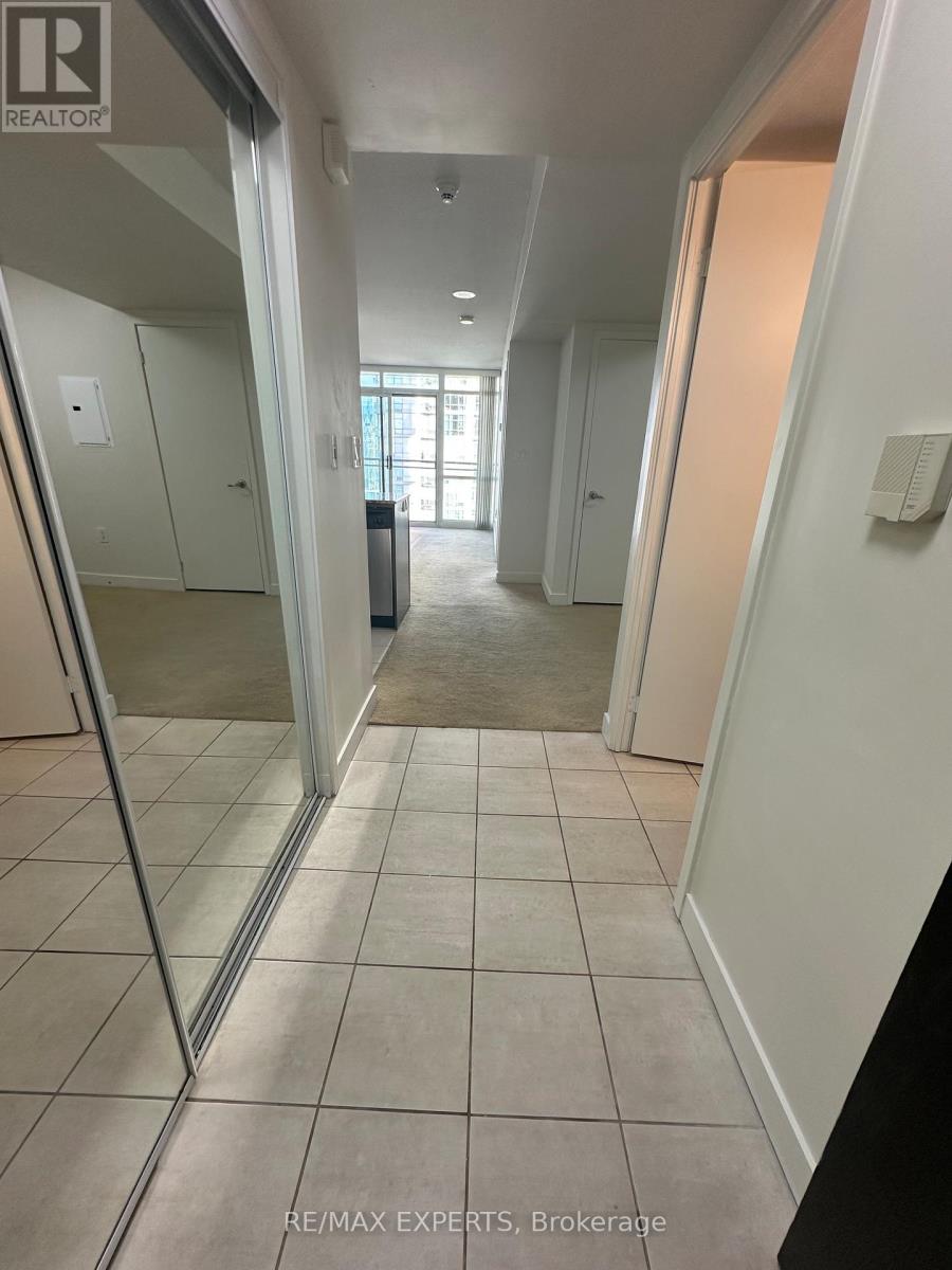 4908 - 11 Brunel Court, Toronto, Ontario  M5V 3Y3 - Photo 2 - C12568102