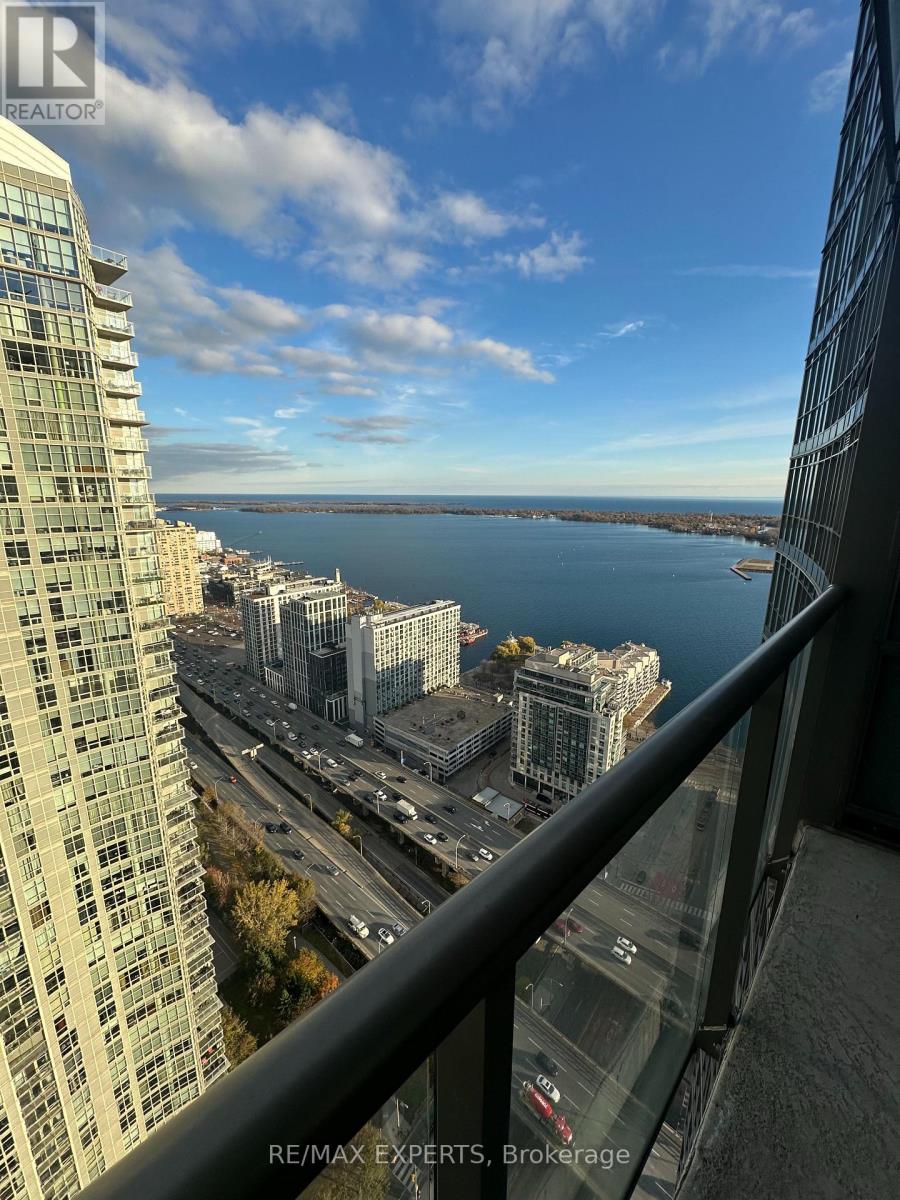 4908 - 11 Brunel Court, Toronto, Ontario  M5V 3Y3 - Photo 8 - C12568102