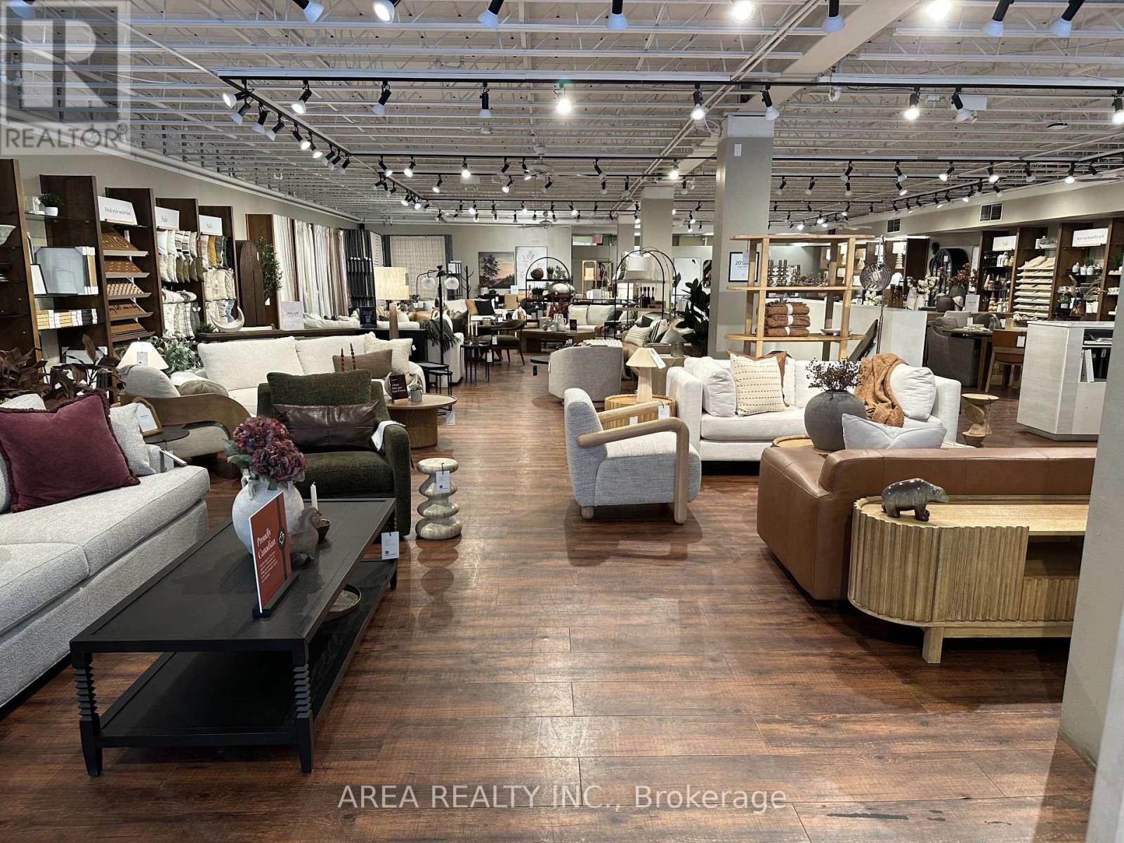 610 Queen Street W, Toronto, Ontario  M6J 1E3 - Photo 3 - C12568142