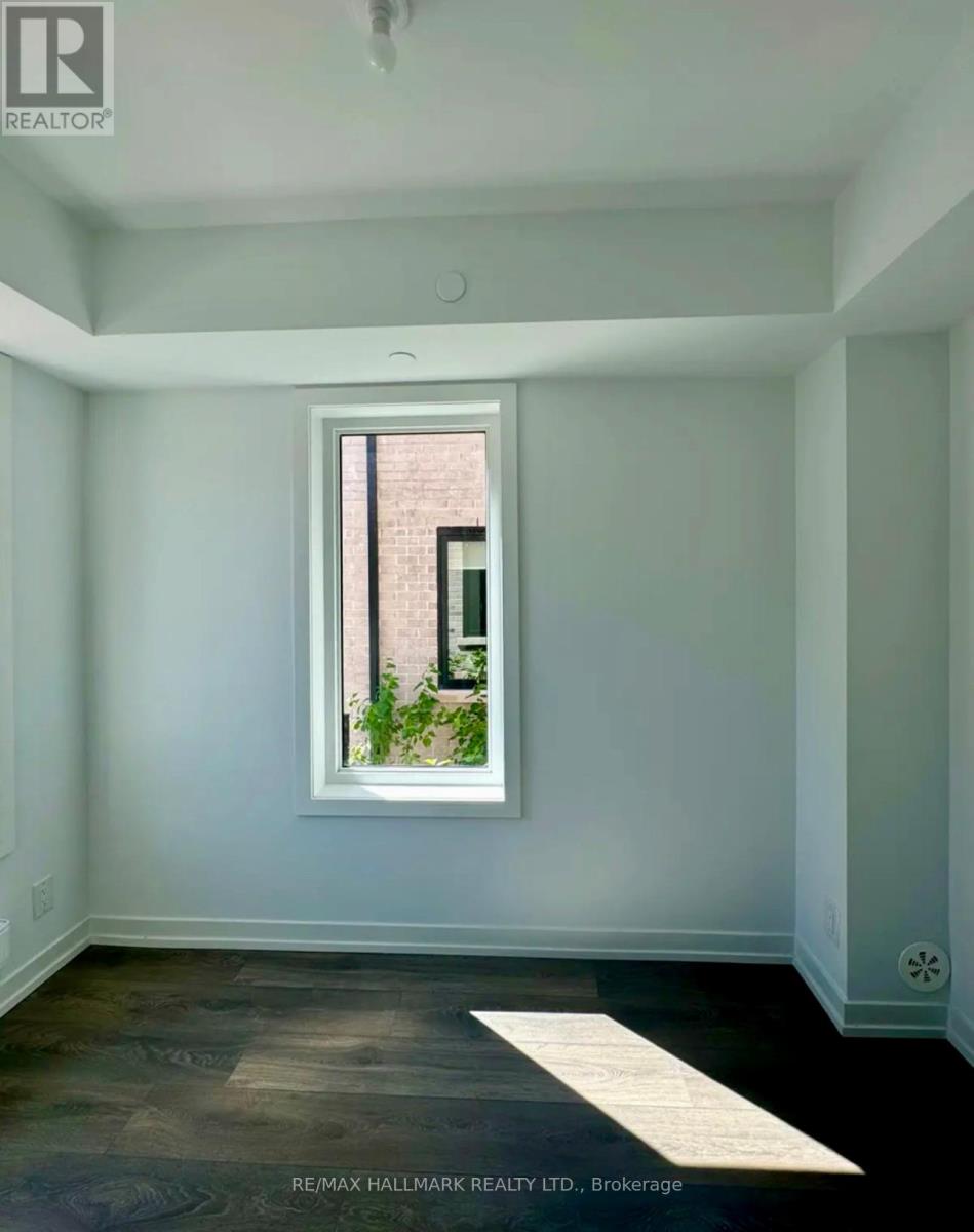 68a Tisdale Avenue, Toronto, Ontario  M4A 1C5 - Photo 6 - C12568176