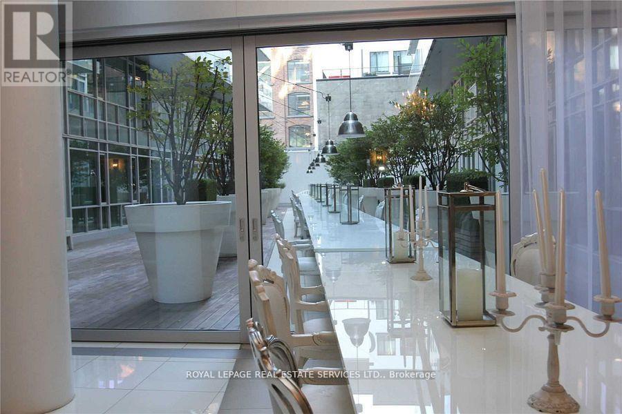 709 - 75 Portland Street, Toronto, Ontario  M5V 2M9 - Photo 12 - C12568202