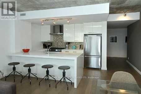 709 - 75 Portland Street, Toronto, Ontario  M5V 2M9 - Photo 3 - C12568202