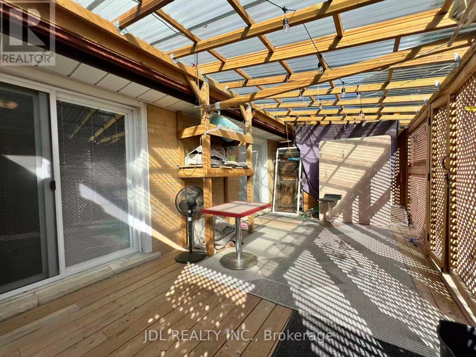 15 Summerglade (Main) Drive, Toronto, Ontario  M1S 1W8 - Photo 15 - E12568086