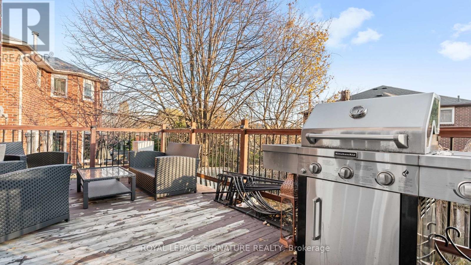 583 Foxwood Trail, Pickering, Ontario  L1V 4R3 - Photo 10 - E12568120