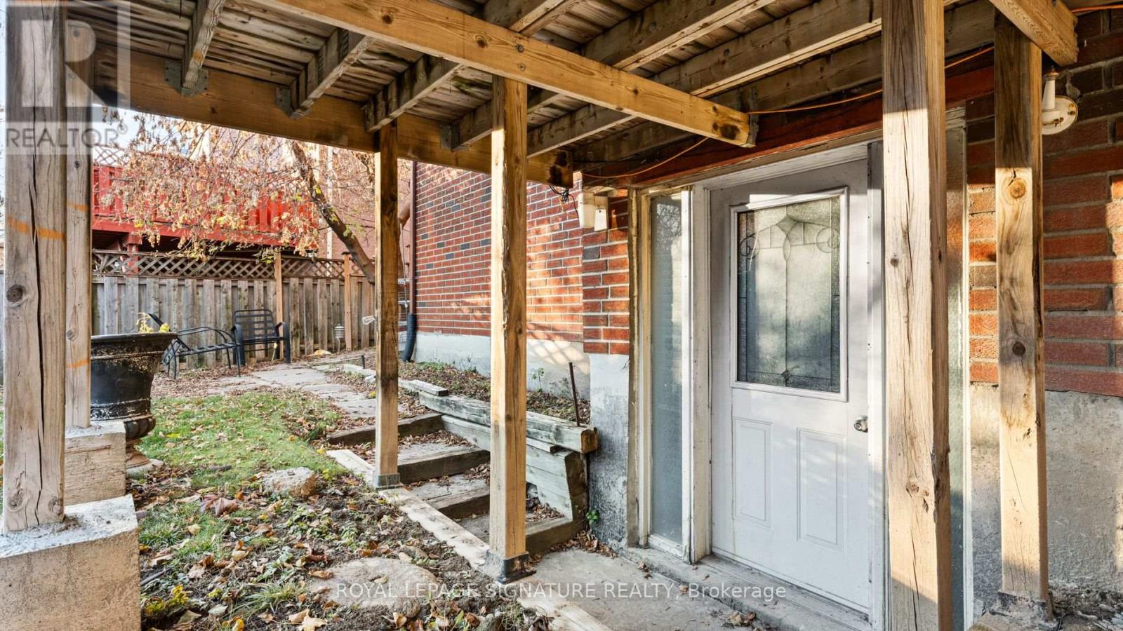 583 Foxwood Trail, Pickering, Ontario  L1V 4R3 - Photo 48 - E12568120