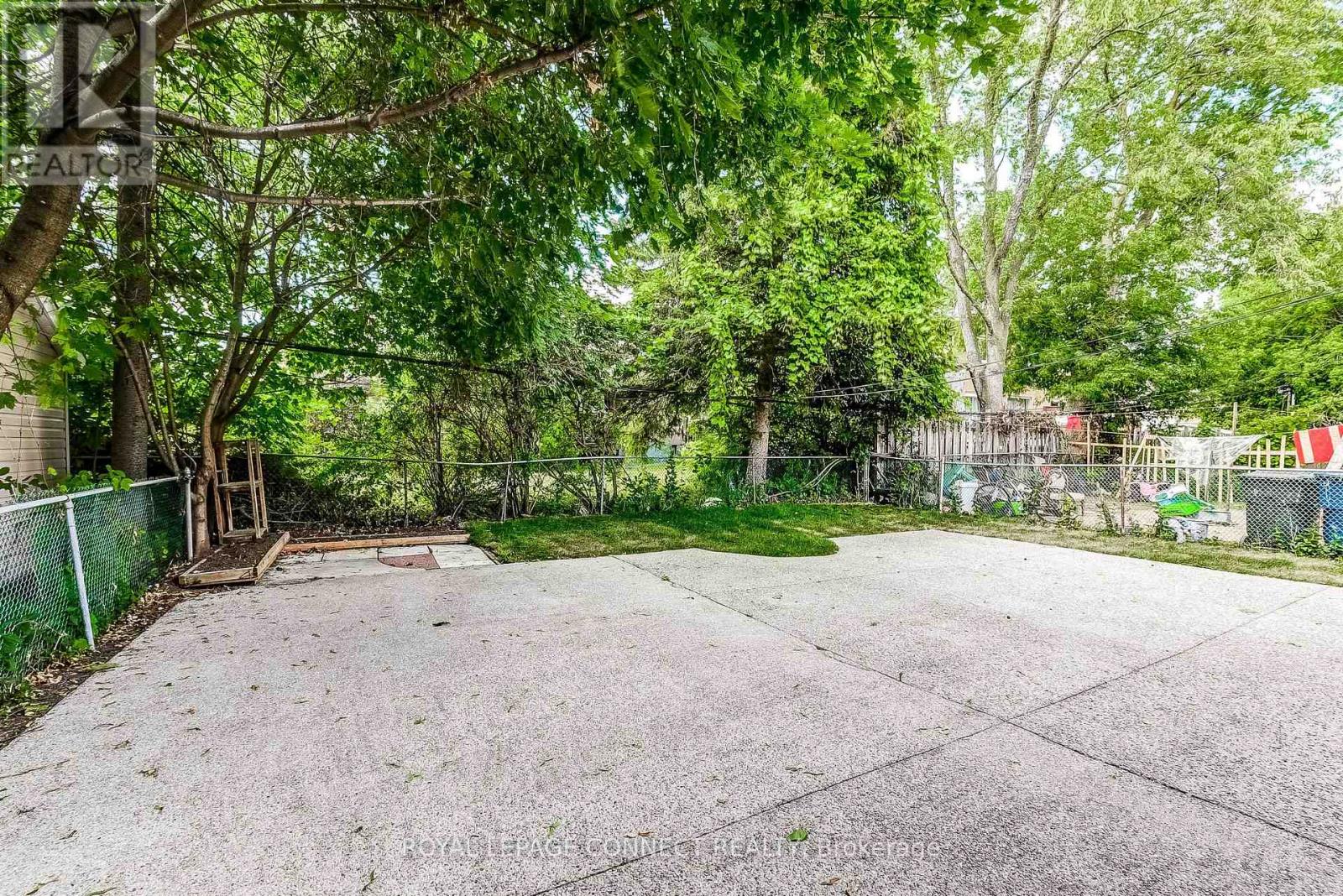 53 Glory Crescent, Toronto, Ontario  M1E 2B9 - Photo 33 - E12568164