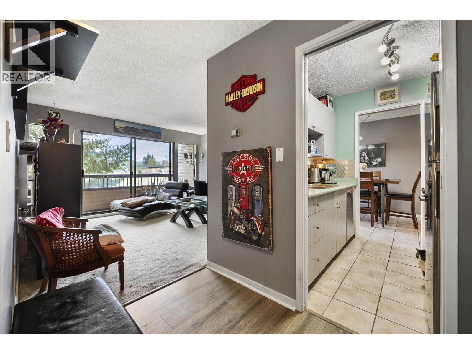 202 1048 King Albert Avenue, Coquitlam, British Columbia  V3J 1X5 - Photo 5 - R3069296