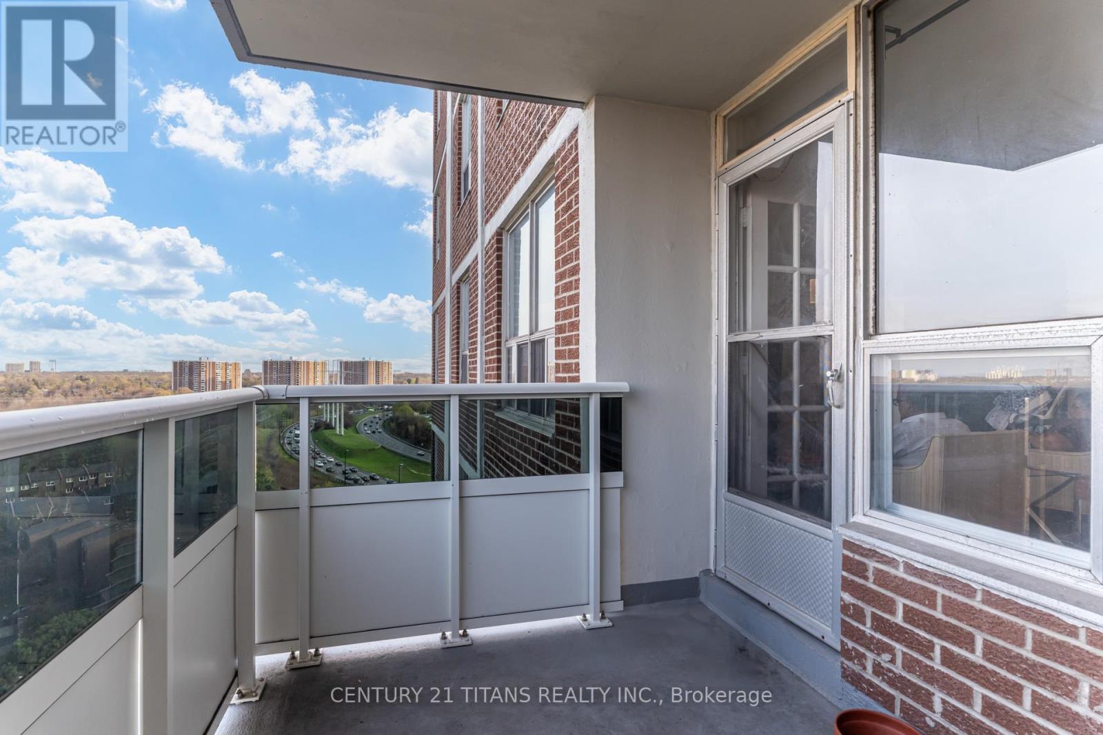 1510 - 5 Shady Golfway, Toronto, Ontario  M3C 3A5 - Photo 46 - C12488686