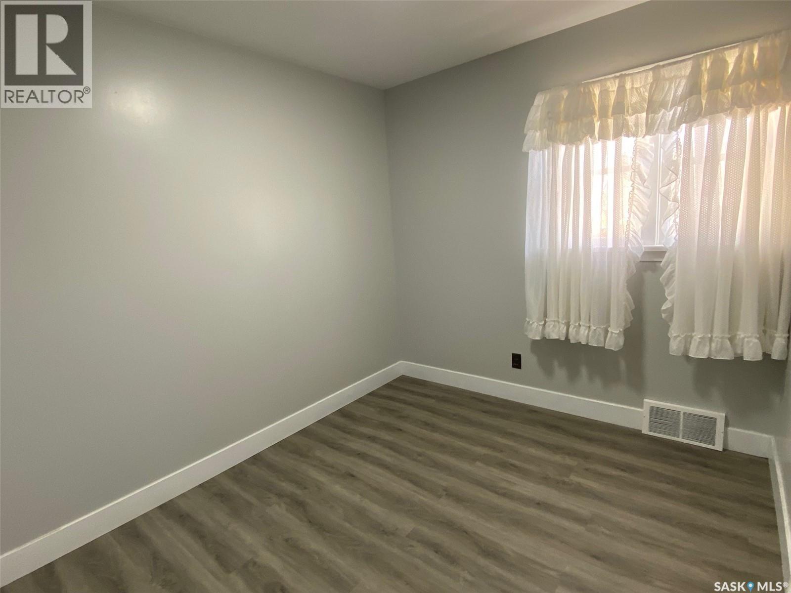 141 Maple Avenue, Yorkton, Saskatchewan  S3N 1W8 - Photo 10 - SK024522