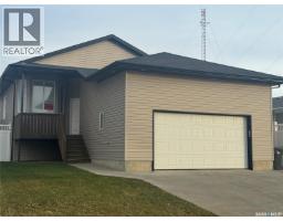 916 3rd Street Se, Weyburn, Ca