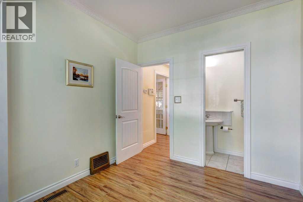 131 2 Avenue Se, High River, Alberta  T1V 1G7 - Photo 16 - A2258568