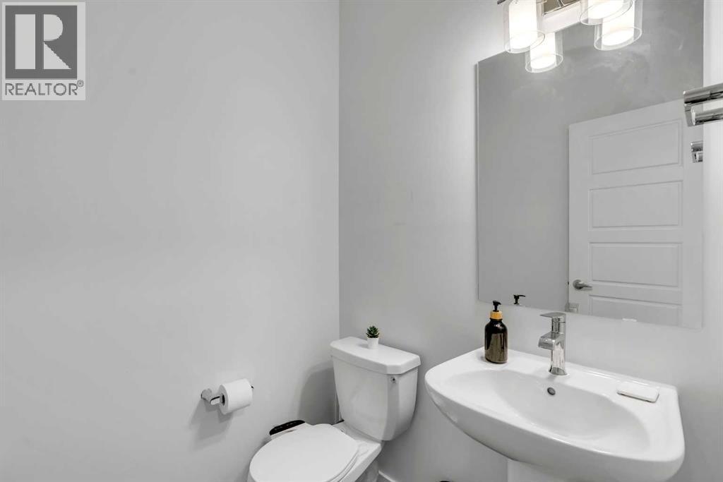 28 Redstone Boulevard Ne, Calgary, Alberta  T3N 2G4 - Photo 7 - A2271999