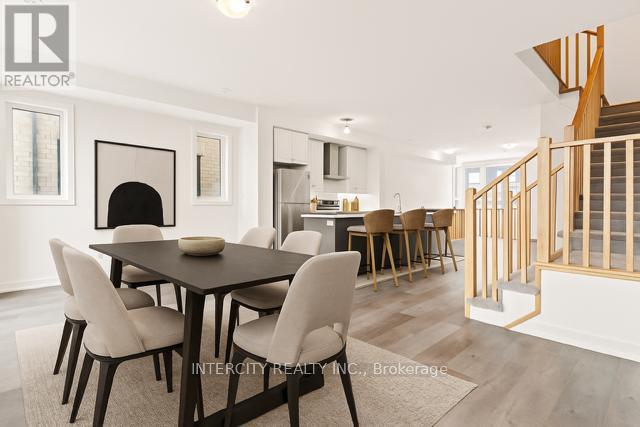 14 Blue Forest Crescent, Barrie, Ontario  L9J 0N3 - Photo 9 - S12504744