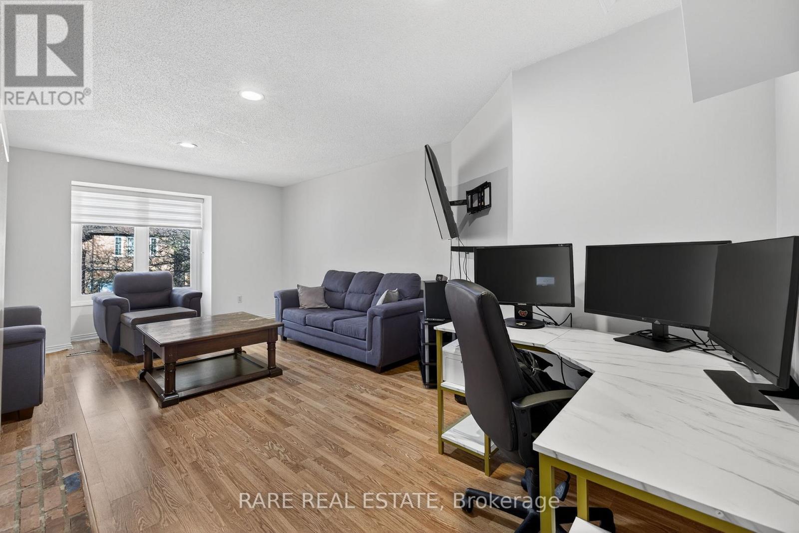 99 Esther Crescent, Vaughan, Ontario  L4J 3J8 - Photo 14 - N12568064