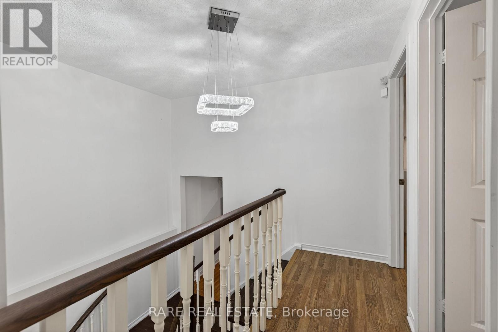 99 Esther Crescent, Vaughan, Ontario  L4J 3J8 - Photo 17 - N12568064