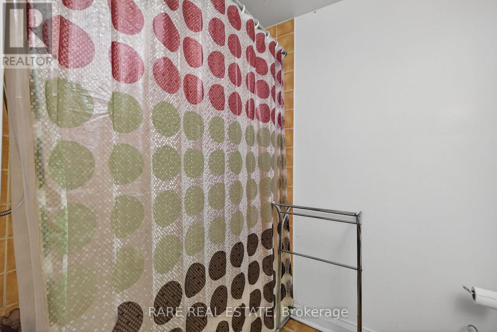 99 Esther Crescent, Vaughan, Ontario  L4J 3J8 - Photo 24 - N12568064