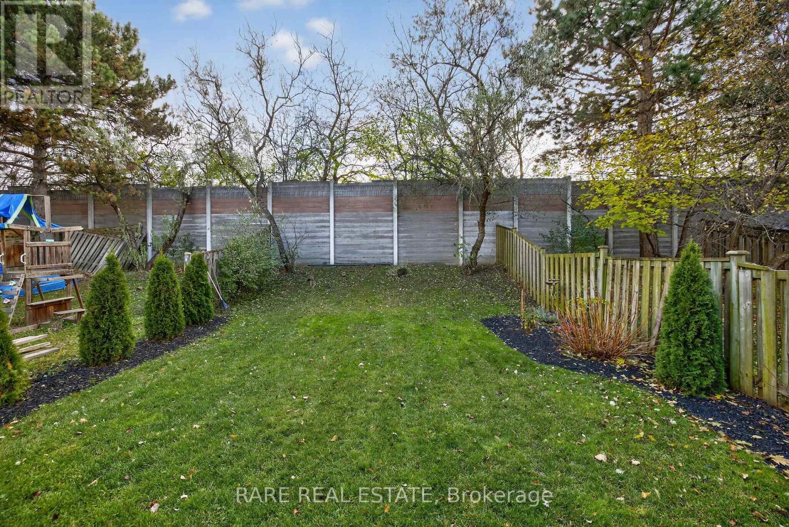 99 Esther Crescent, Vaughan, Ontario  L4J 3J8 - Photo 37 - N12568064