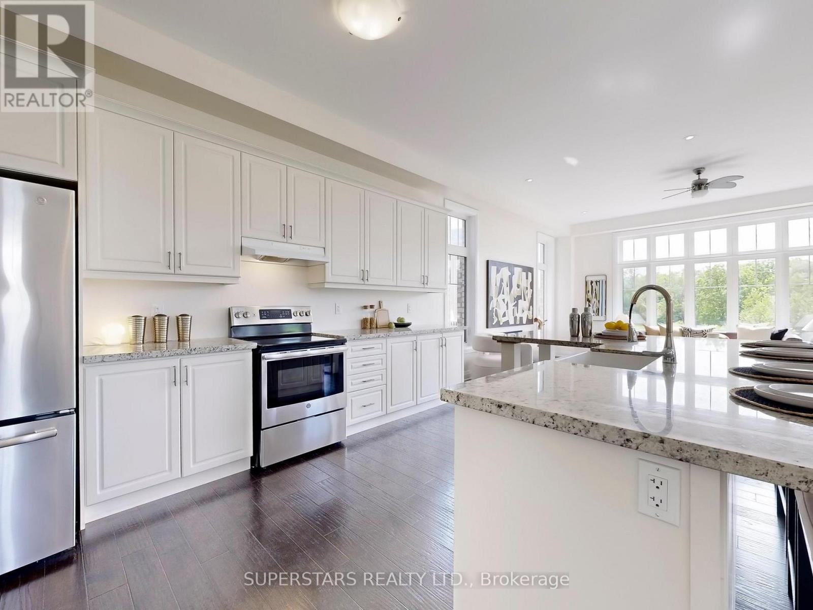 192 Baker Hill Boulevard, Whitchurch-Stouffville, Ontario  L4A 0W5 - Photo 11 - N12568070