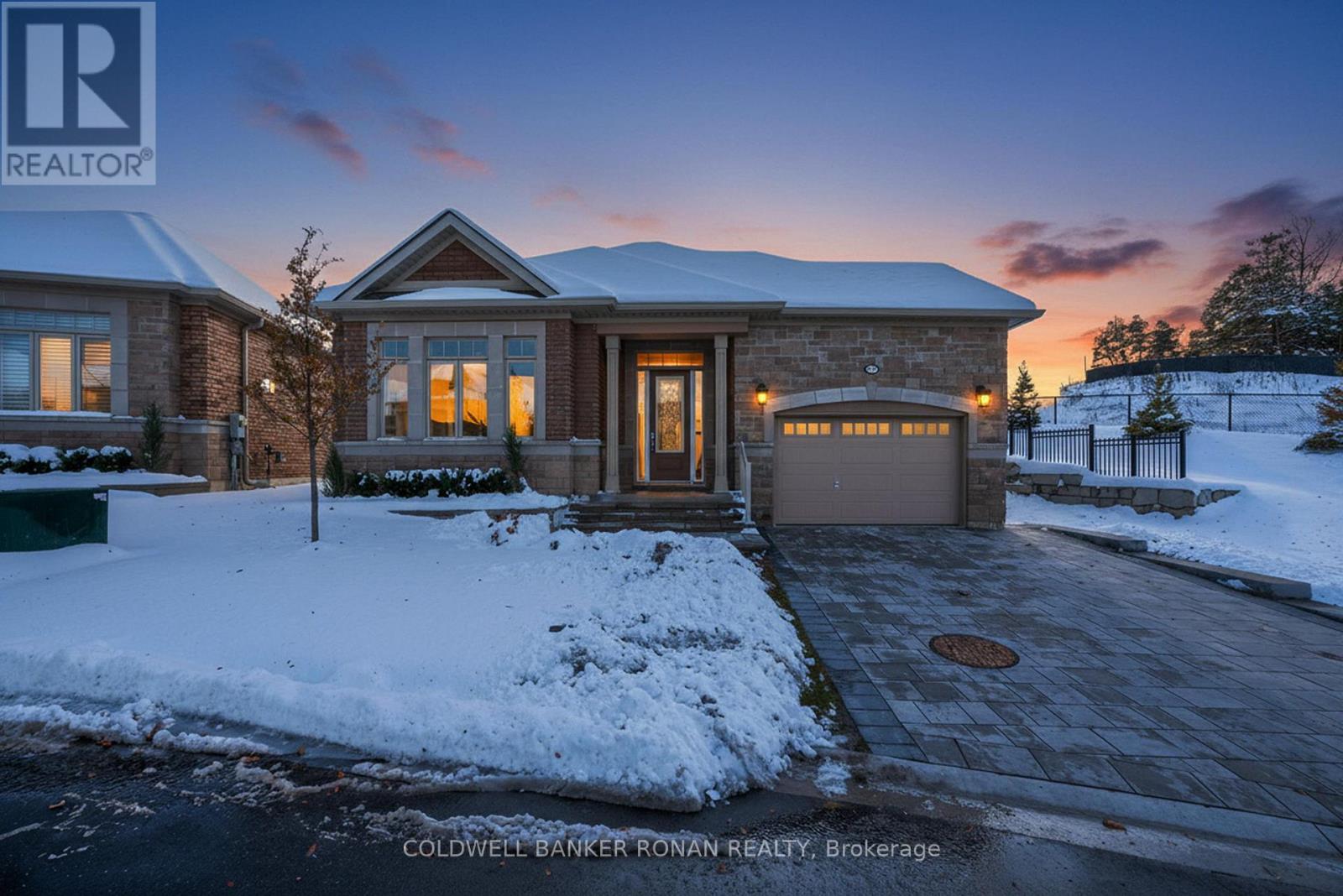 254 Ridge Way, New Tecumseth, Ontario  L9R 0W4 - Photo 1 - N12568154