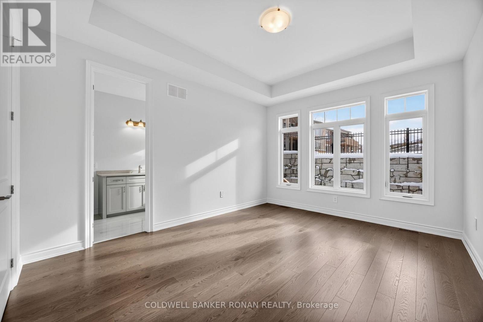 254 Ridge Way, New Tecumseth, Ontario  L9R 0W4 - Photo 11 - N12568154