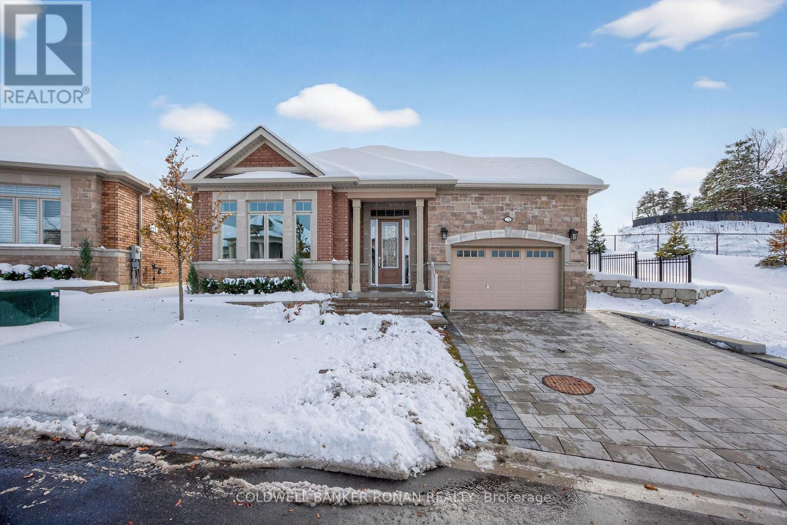 254 Ridge Way, New Tecumseth, Ontario  L9R 0W4 - Photo 3 - N12568154