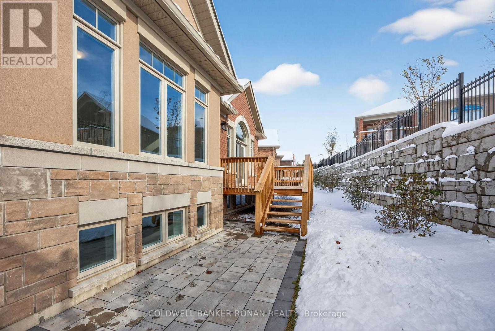 254 Ridge Way, New Tecumseth, Ontario  L9R 0W4 - Photo 49 - N12568154