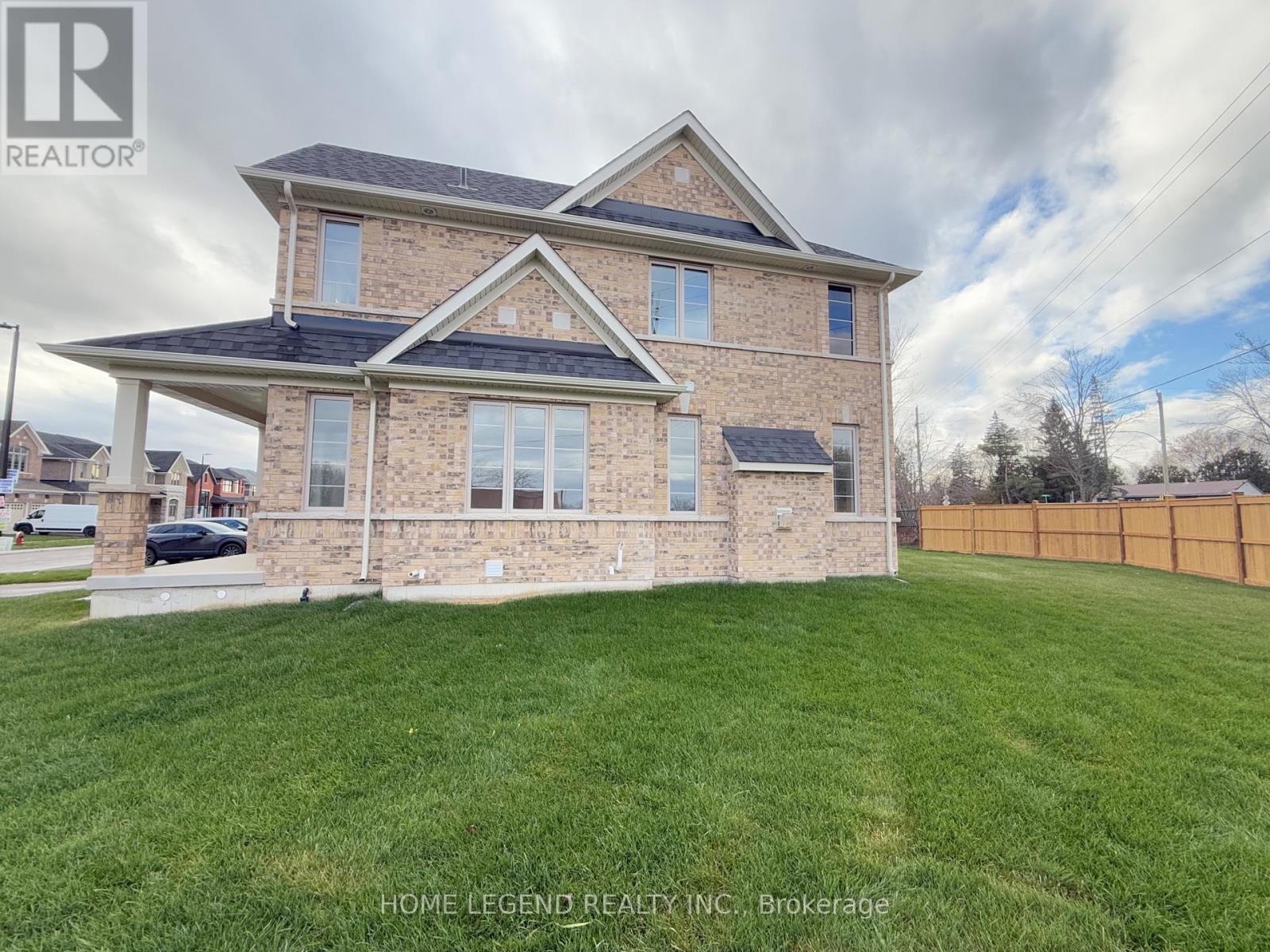 2 Rail Trail Court, Georgina, Ontario  L0E 1R0 - Photo 16 - N12568172