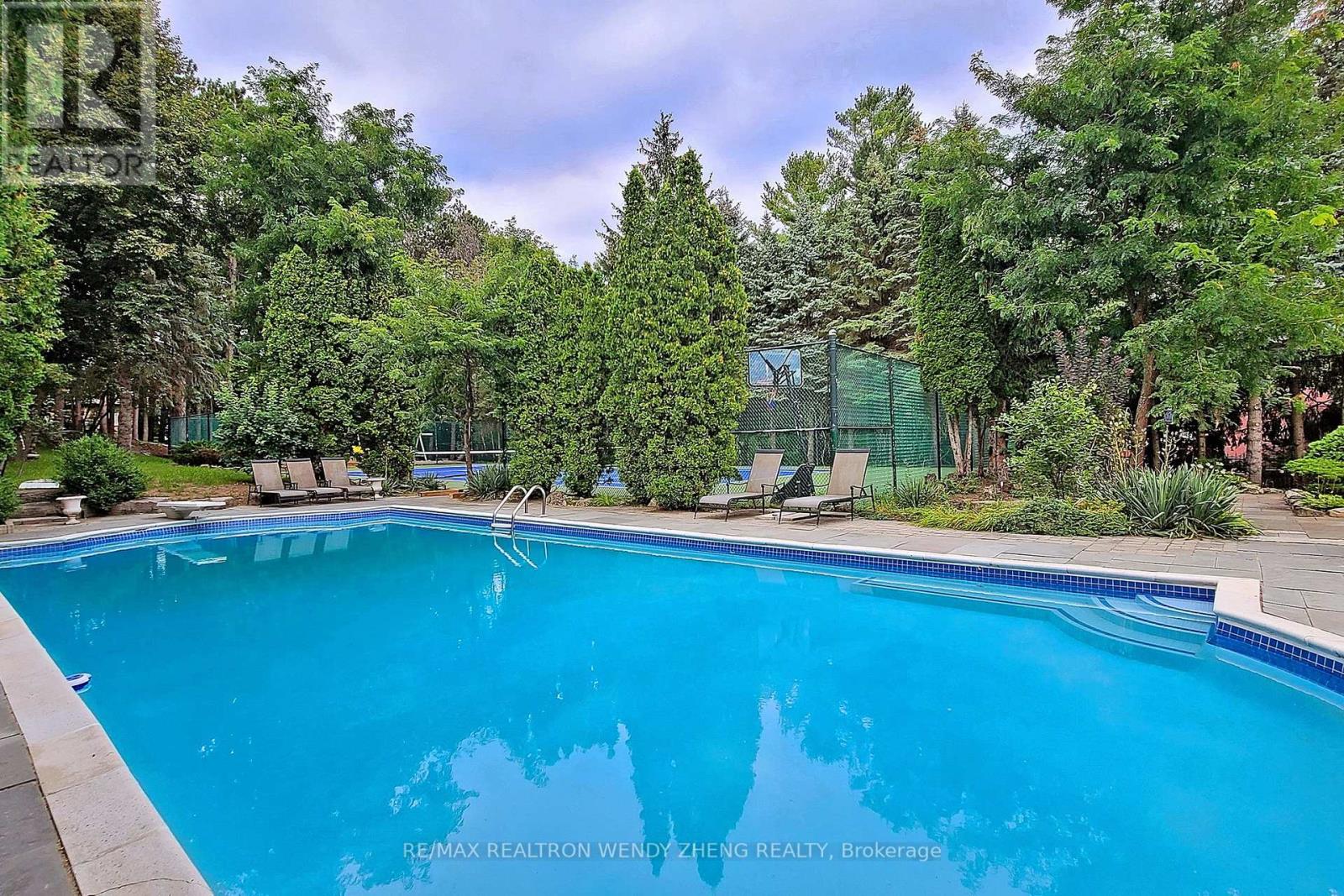 305 Woodland Acres Crescent, Vaughan, Ontario  L6A 1G1 - Photo 19 - N12568210