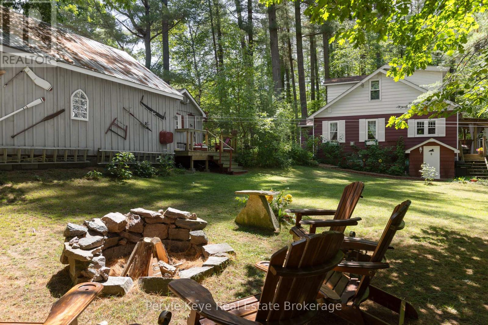 136 Deer Lake Road, Huntsville, Ontario  P0B 1L0 - Photo 9 - X12406976