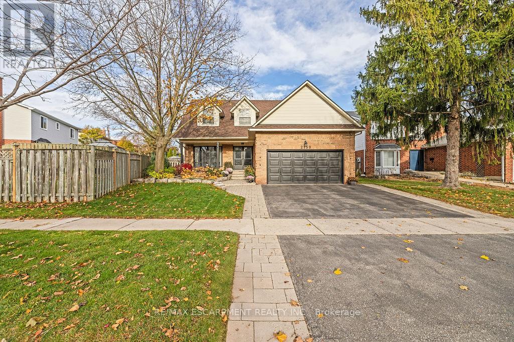 2139 DEERWOOD DRIVE, Burlington, Ontario
