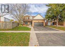 2139 DEERWOOD DRIVE, Burlington, Ontario