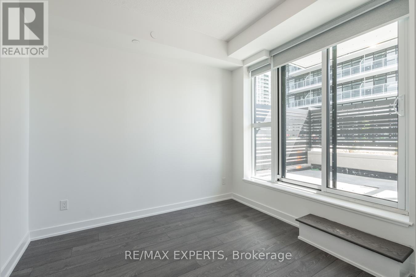 421 - 251 Manitoba Street, Toronto, Ontario  M8Y 0C7 - Photo 18 - W12568108