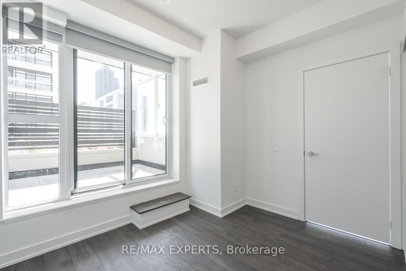 421 - 251 Manitoba Street, Toronto, Ontario  M8Y 0C7 - Photo 20 - W12568108