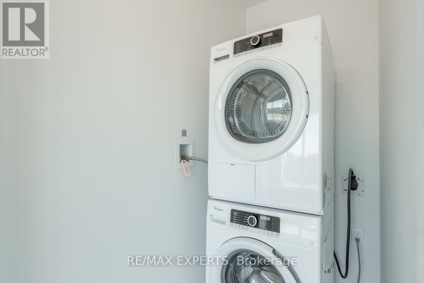 421 - 251 Manitoba Street, Toronto, Ontario  M8Y 0C7 - Photo 22 - W12568108