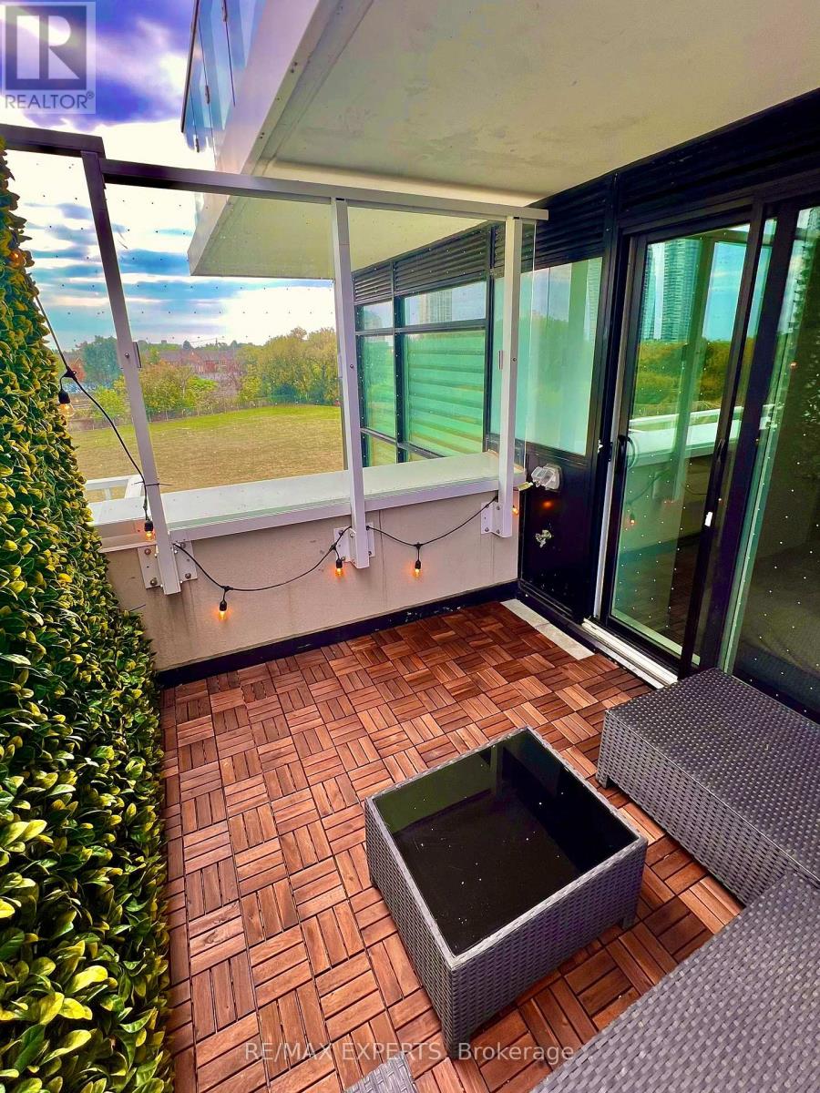 421 - 251 Manitoba Street, Toronto, Ontario  M8Y 0C7 - Photo 23 - W12568108