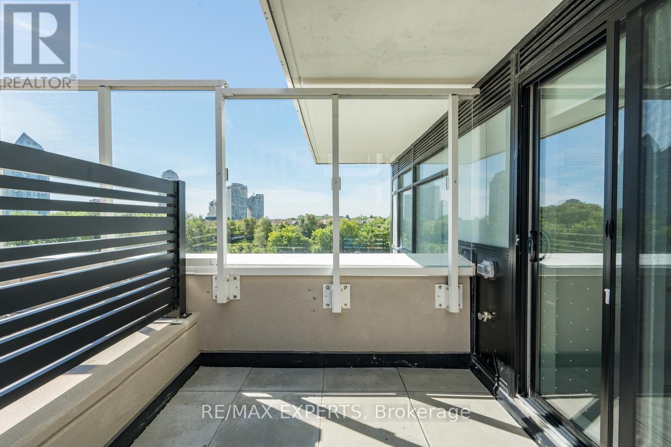 421 - 251 Manitoba Street, Toronto, Ontario  M8Y 0C7 - Photo 26 - W12568108