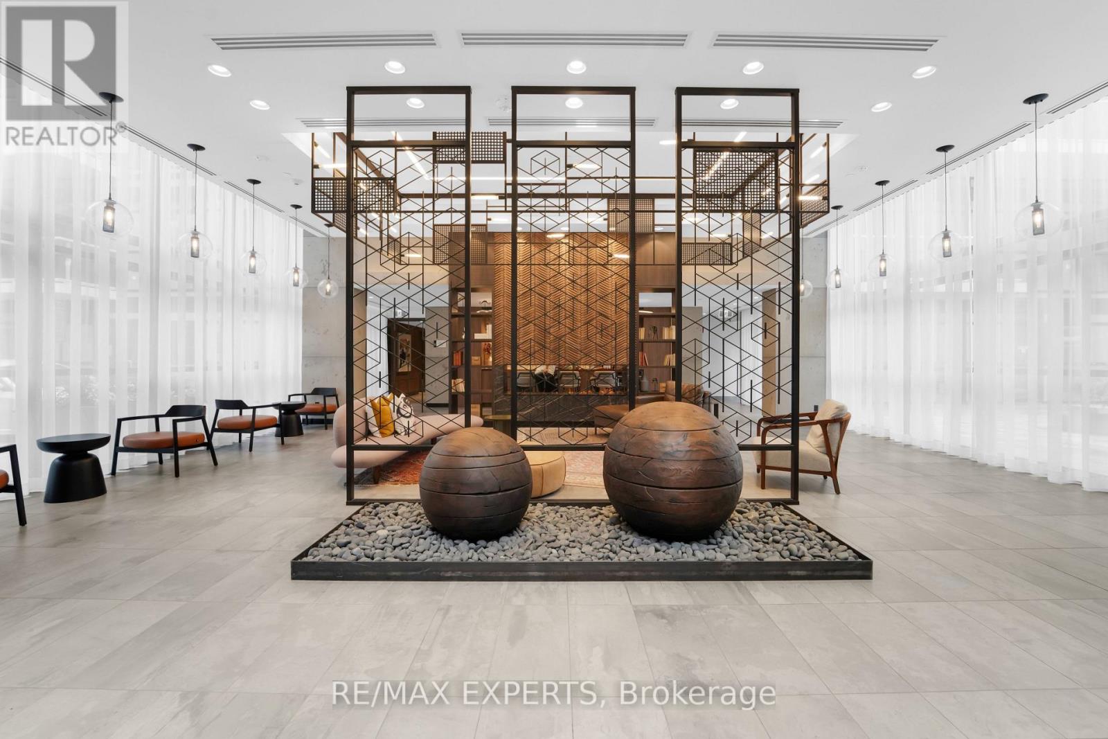 421 - 251 Manitoba Street, Toronto, Ontario  M8Y 0C7 - Photo 36 - W12568108