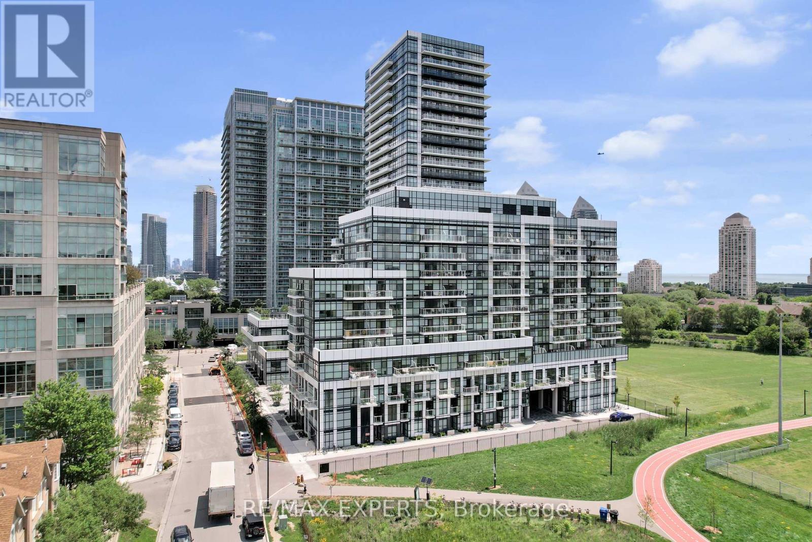 421 - 251 Manitoba Street, Toronto, Ontario  M8Y 0C7 - Photo 42 - W12568108