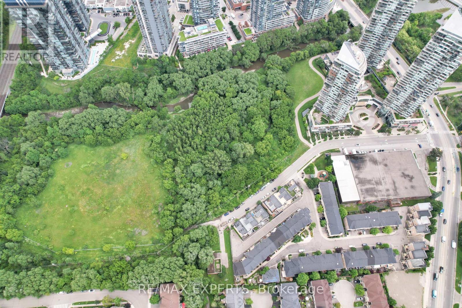 421 - 251 Manitoba Street, Toronto, Ontario  M8Y 0C7 - Photo 49 - W12568108