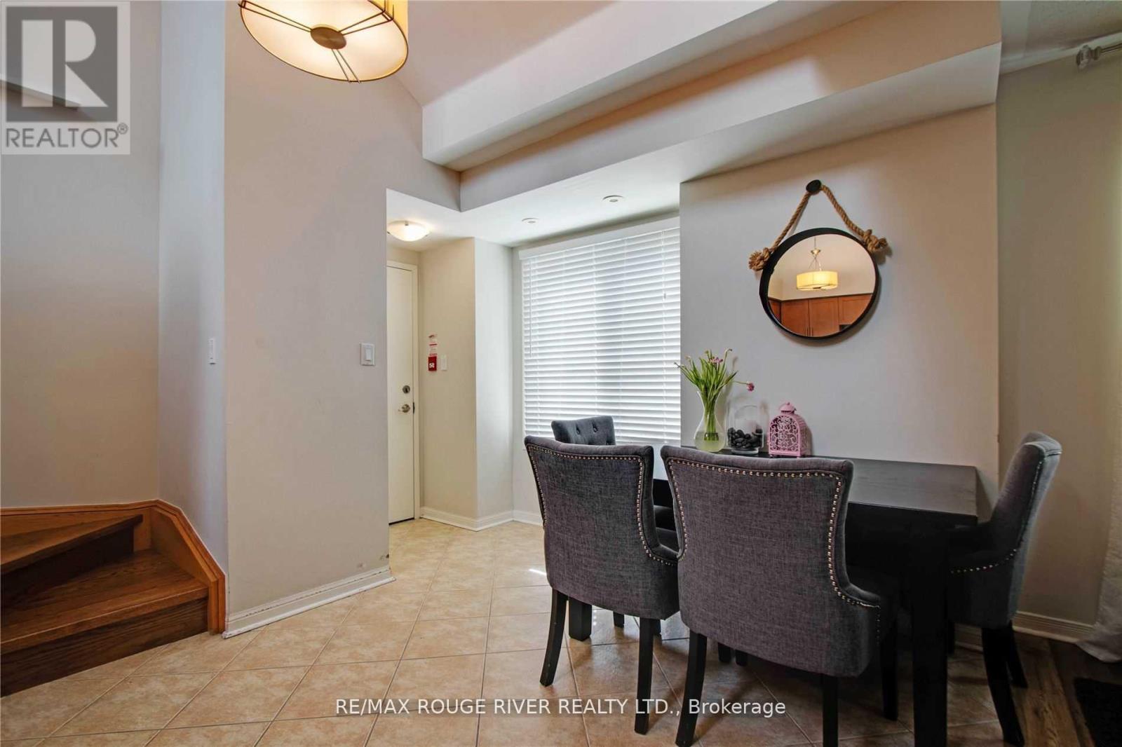 6 - 3025 Elmcreek Road, Mississauga, Ontario  L5B 0B6 - Photo 5 - W12568148