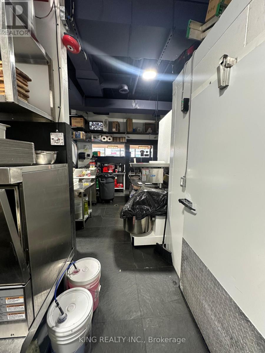 2712 Keele Street, Toronto, Ontario  M3M 2G1 - Photo 18 - W12568180