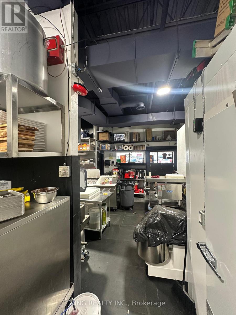 2712 Keele Street, Toronto, Ontario  M3M 2G1 - Photo 7 - W12568180