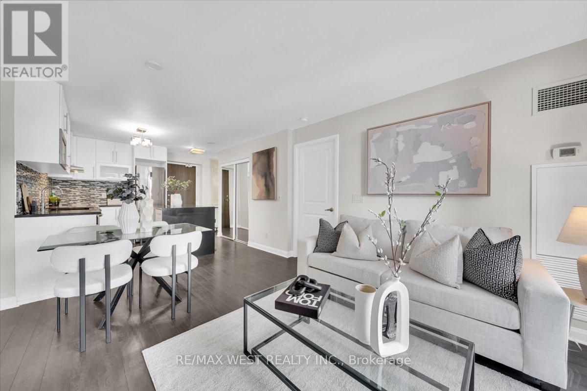 1011 - 1 Michael Power Place, Toronto, Ontario  M9A 0A1 - Photo 8 - W12567074